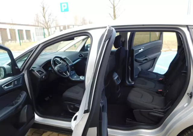 FORD S-Max 2.0 TDCi Titanium PowerShift