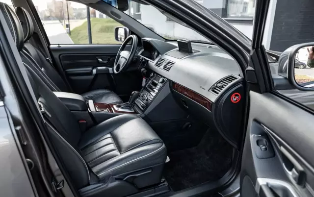 VOLVO XC 90 D5 Automatik Executive