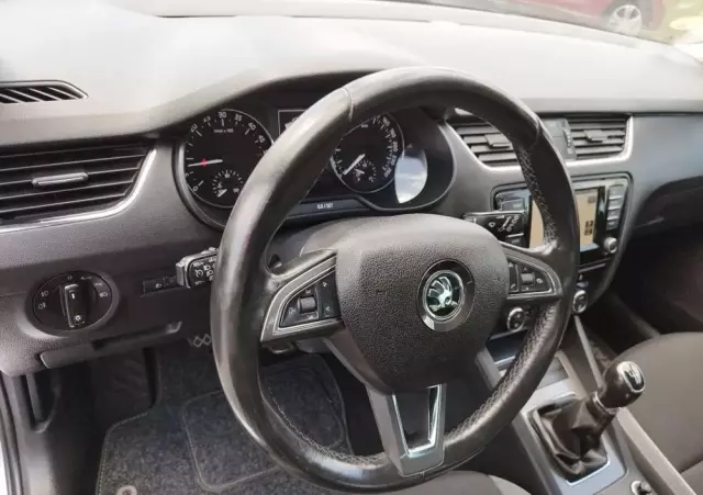 SKODA Octavia 1.6 TDI Edition