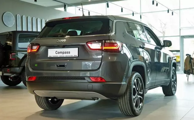 JEEP Compass 