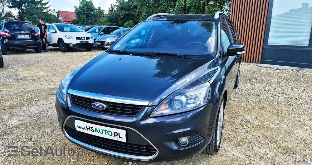 FORD Focus 1.6 16V Titanium