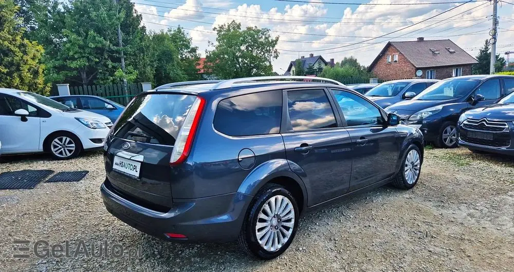 FORD Focus 1.6 16V Titanium