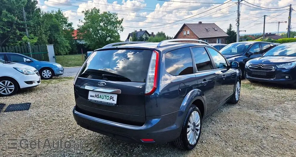 FORD Focus 1.6 16V Titanium