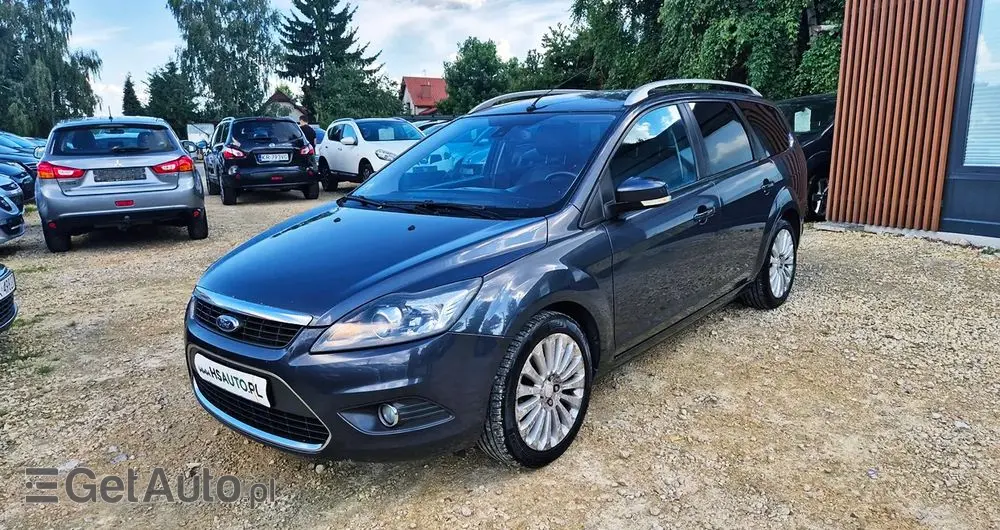 FORD Focus 1.6 16V Titanium