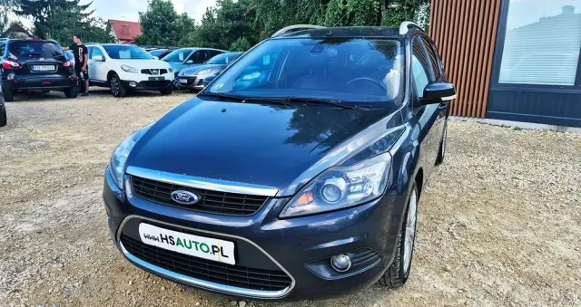 FORD Focus 1.6 16V Titanium