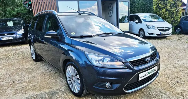 FORD Focus 1.6 16V Titanium
