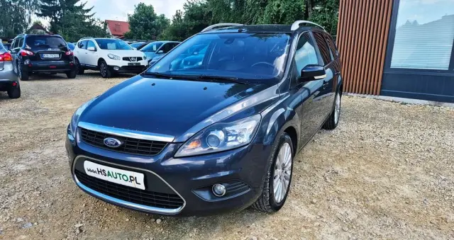 FORD Focus 1.6 16V Titanium