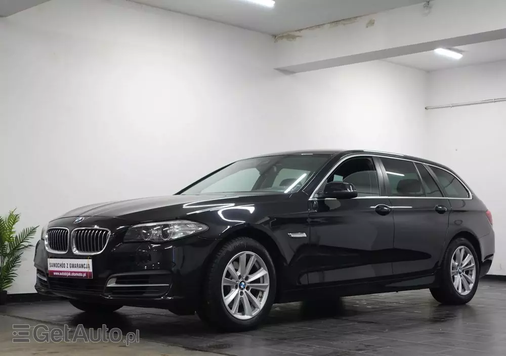 BMW Seria 5 520d xDrive Touring