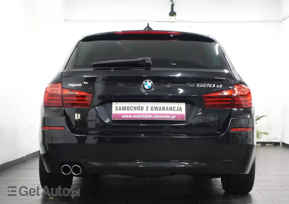 BMW Seria 5 520d xDrive Touring