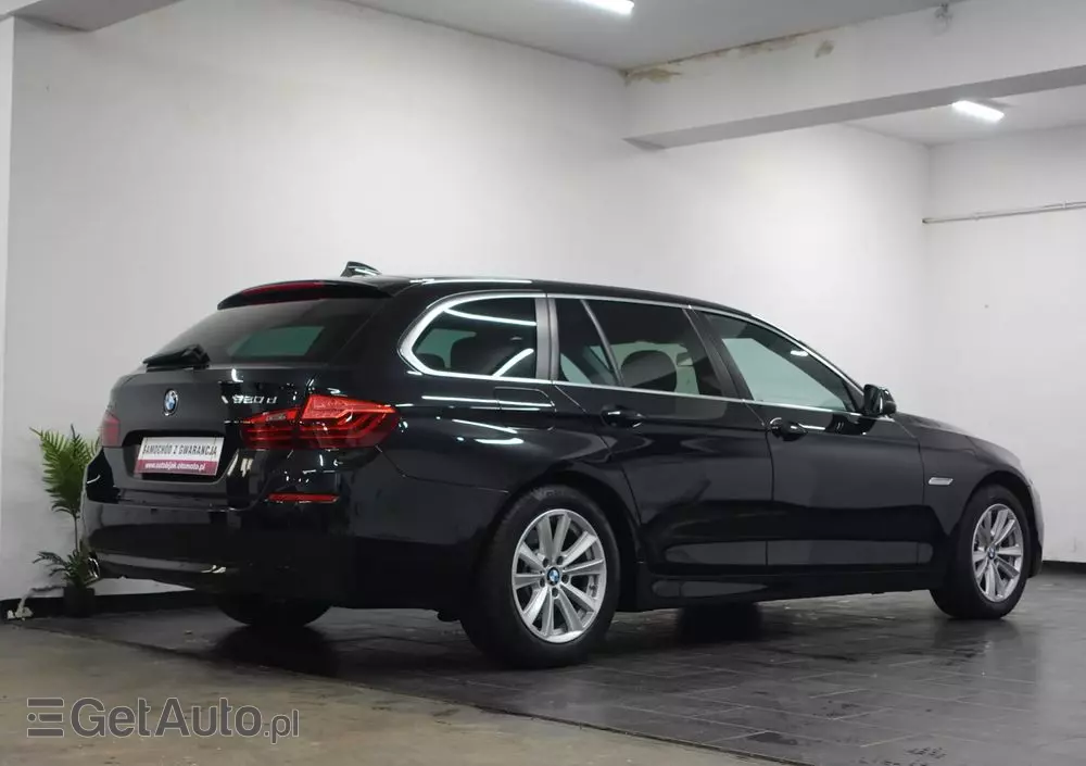 BMW Seria 5 520d xDrive Touring