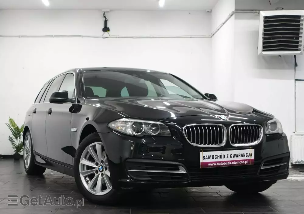 BMW Seria 5 520d xDrive Touring