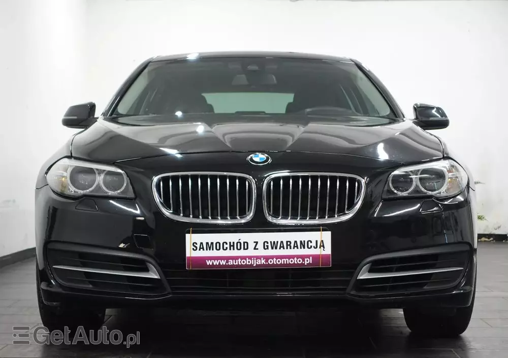 BMW Seria 5 520d xDrive Touring