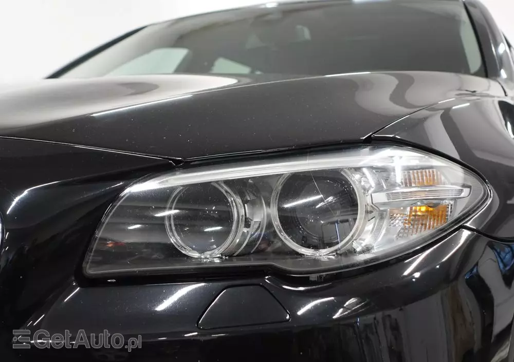 BMW Seria 5 520d xDrive Touring