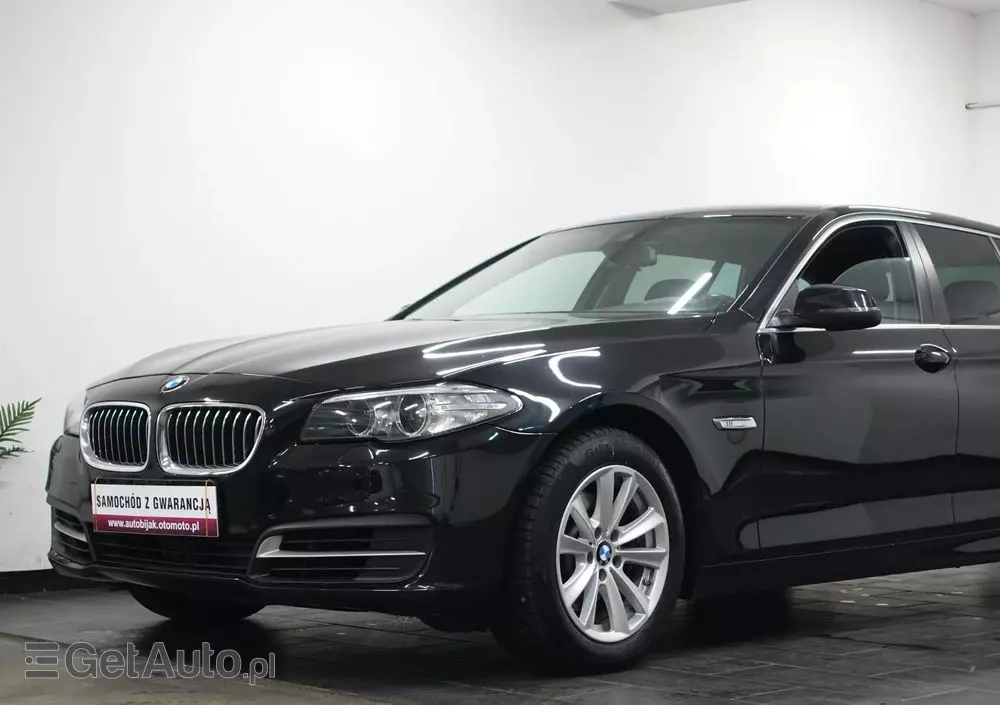 BMW Seria 5 520d xDrive Touring