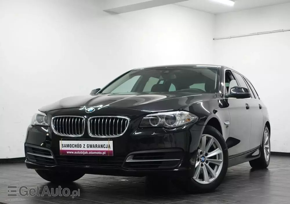 BMW Seria 5 520d xDrive Touring