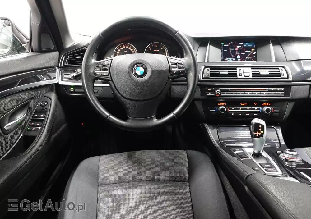 BMW Seria 5 520d xDrive Touring