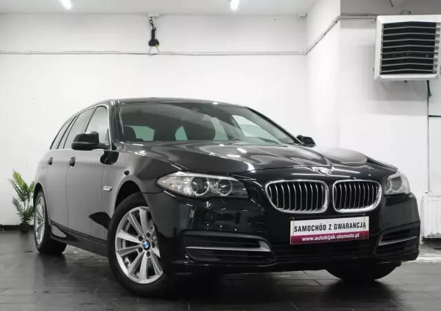 BMW Seria 5 520d xDrive Touring