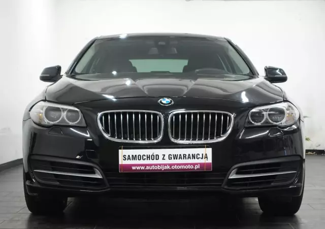 BMW Seria 5 520d xDrive Touring