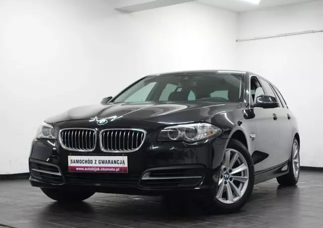 BMW Seria 5 520d xDrive Touring