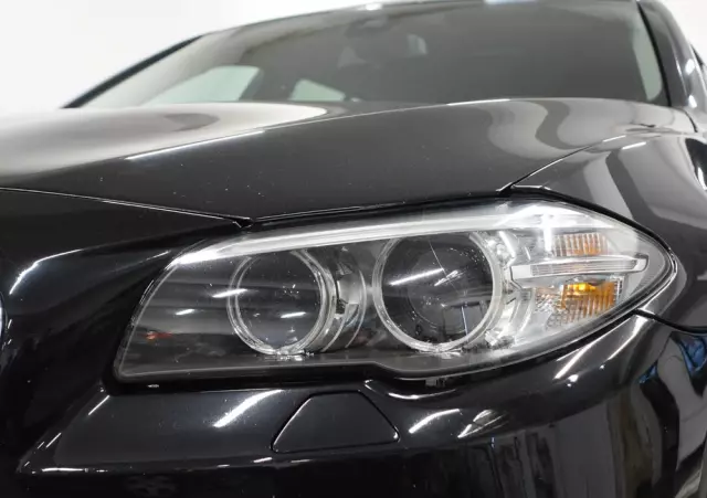 BMW Seria 5 520d xDrive Touring