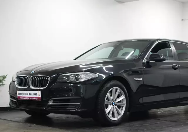 BMW Seria 5 520d xDrive Touring