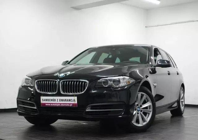 BMW Seria 5 520d xDrive Touring