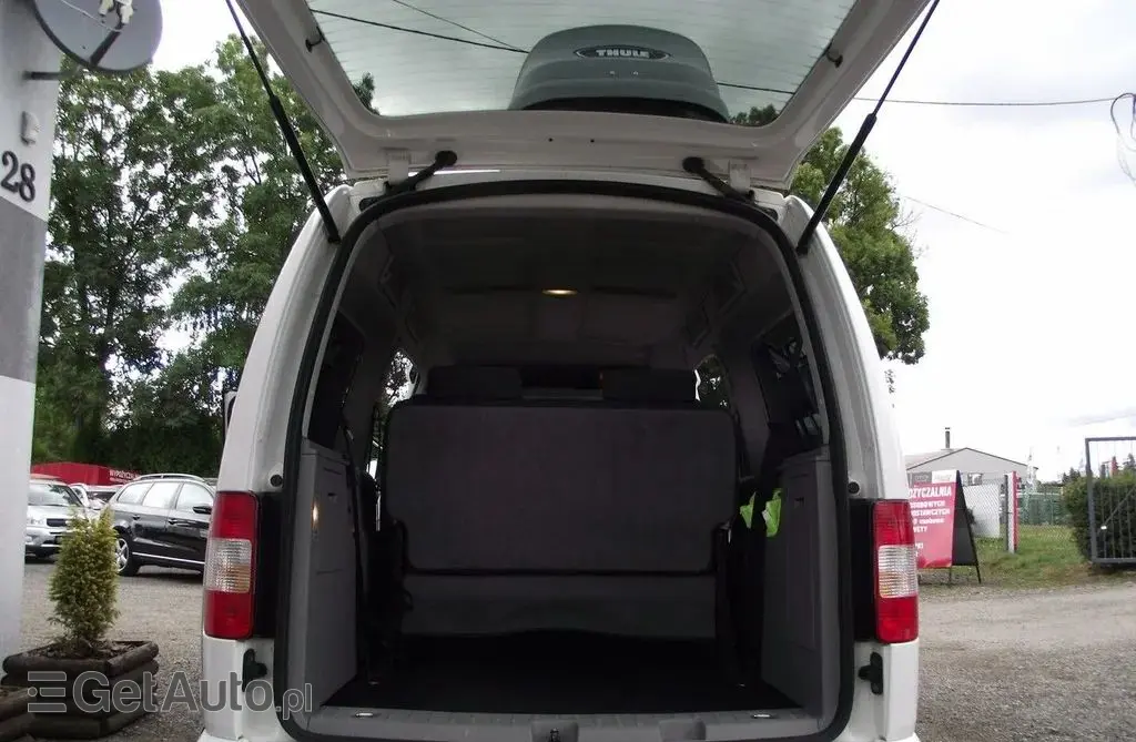 VOLKSWAGEN Caddy 