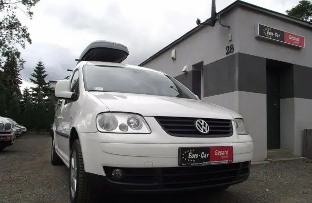VOLKSWAGEN Caddy 