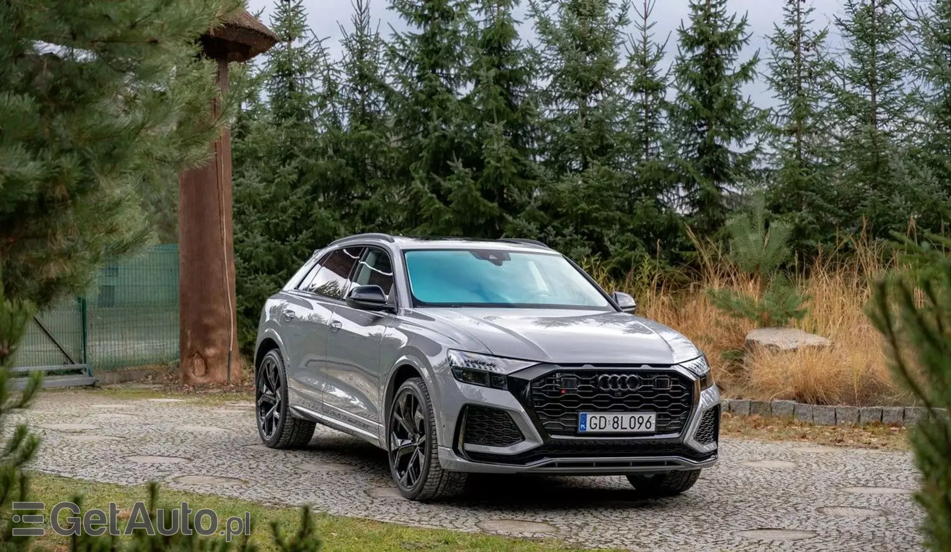 AUDI RS Q8 