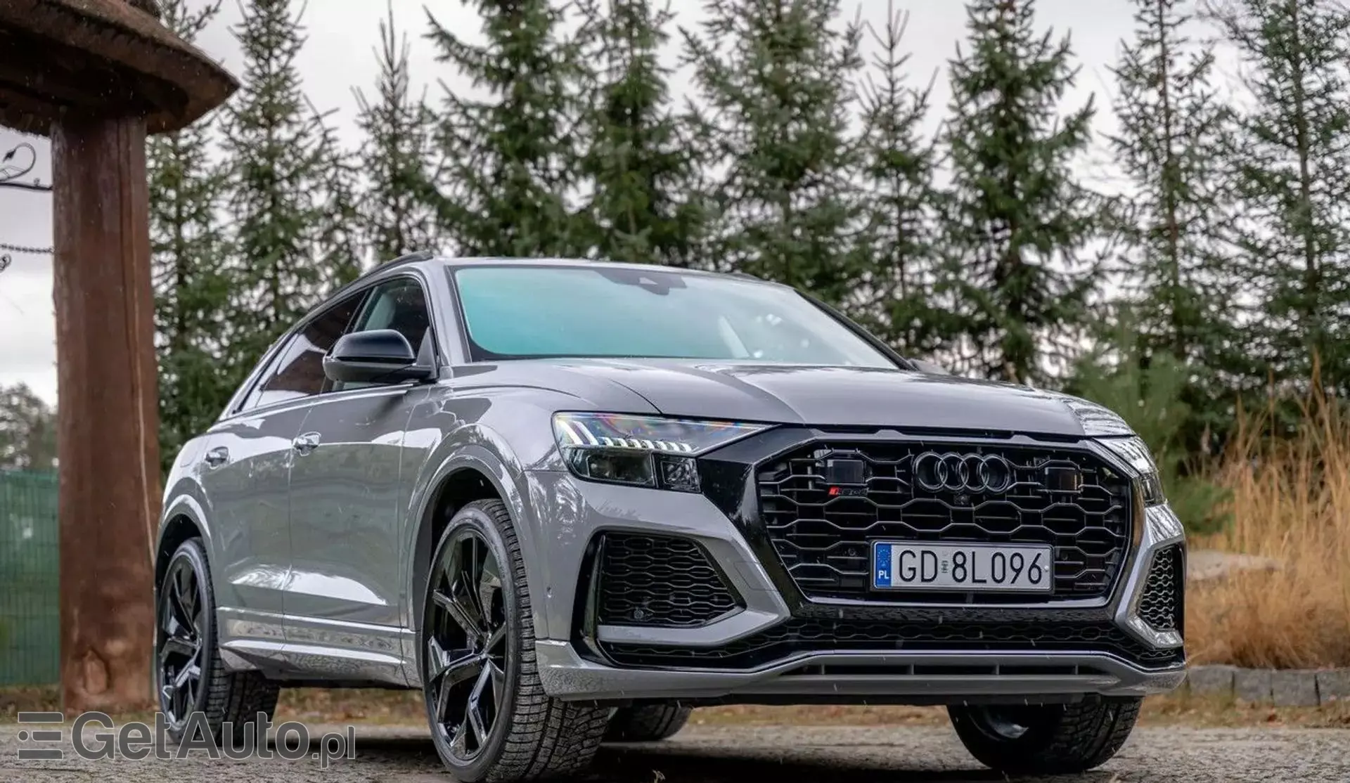 AUDI RS Q8 
