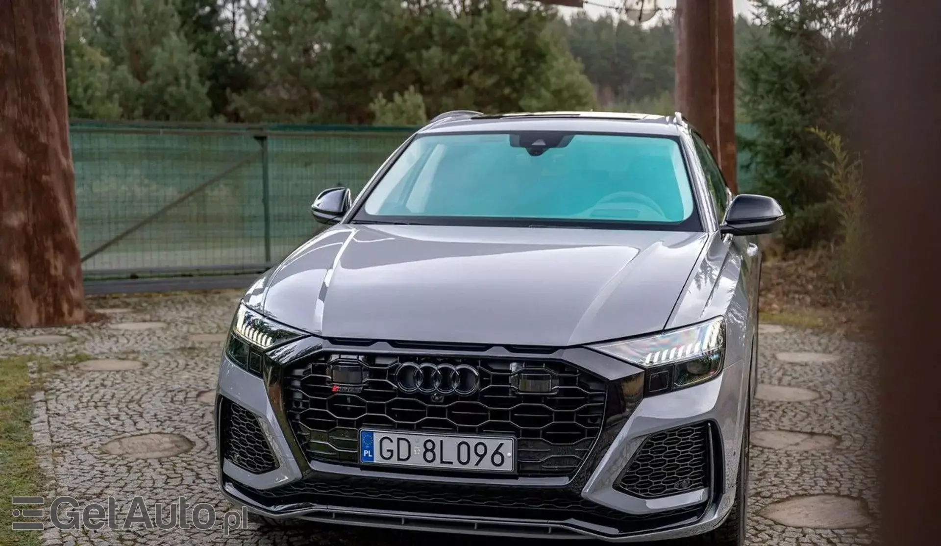 AUDI RS Q8 
