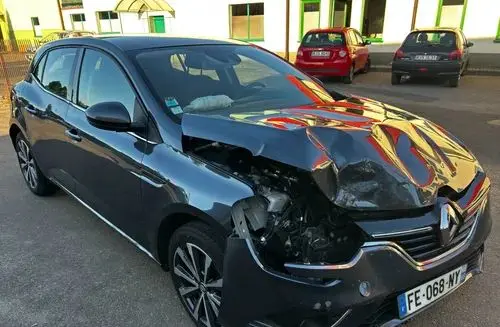 RENAULT Megane 