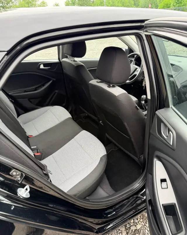 HYUNDAI I20 Blue 1.2 Advantage