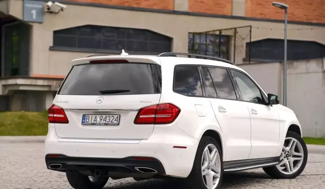 MERCEDES-BENZ GLS 