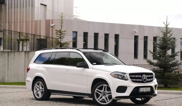 MERCEDES-BENZ GLS 