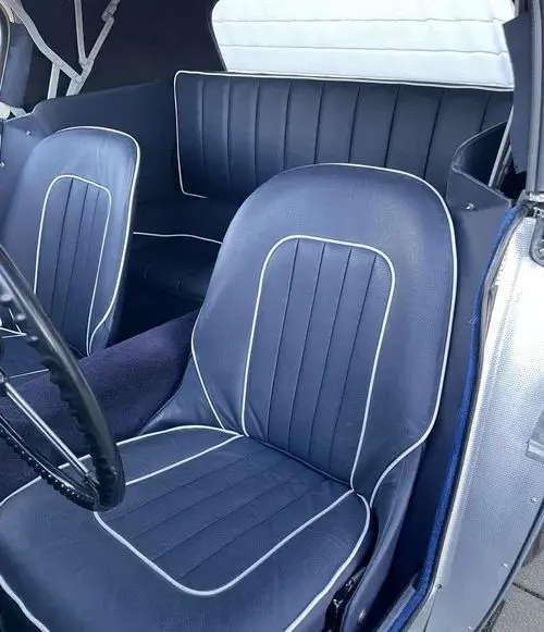 AUSTIN Mini 