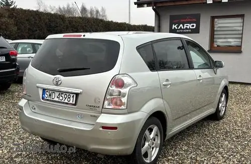 TOYOTA Corolla Verso 