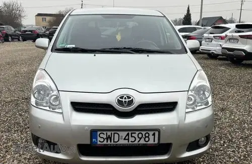 TOYOTA Corolla Verso 
