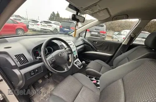 TOYOTA Corolla Verso 