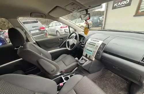 TOYOTA Corolla Verso 