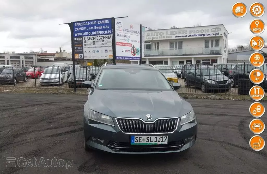 SKODA Superb 