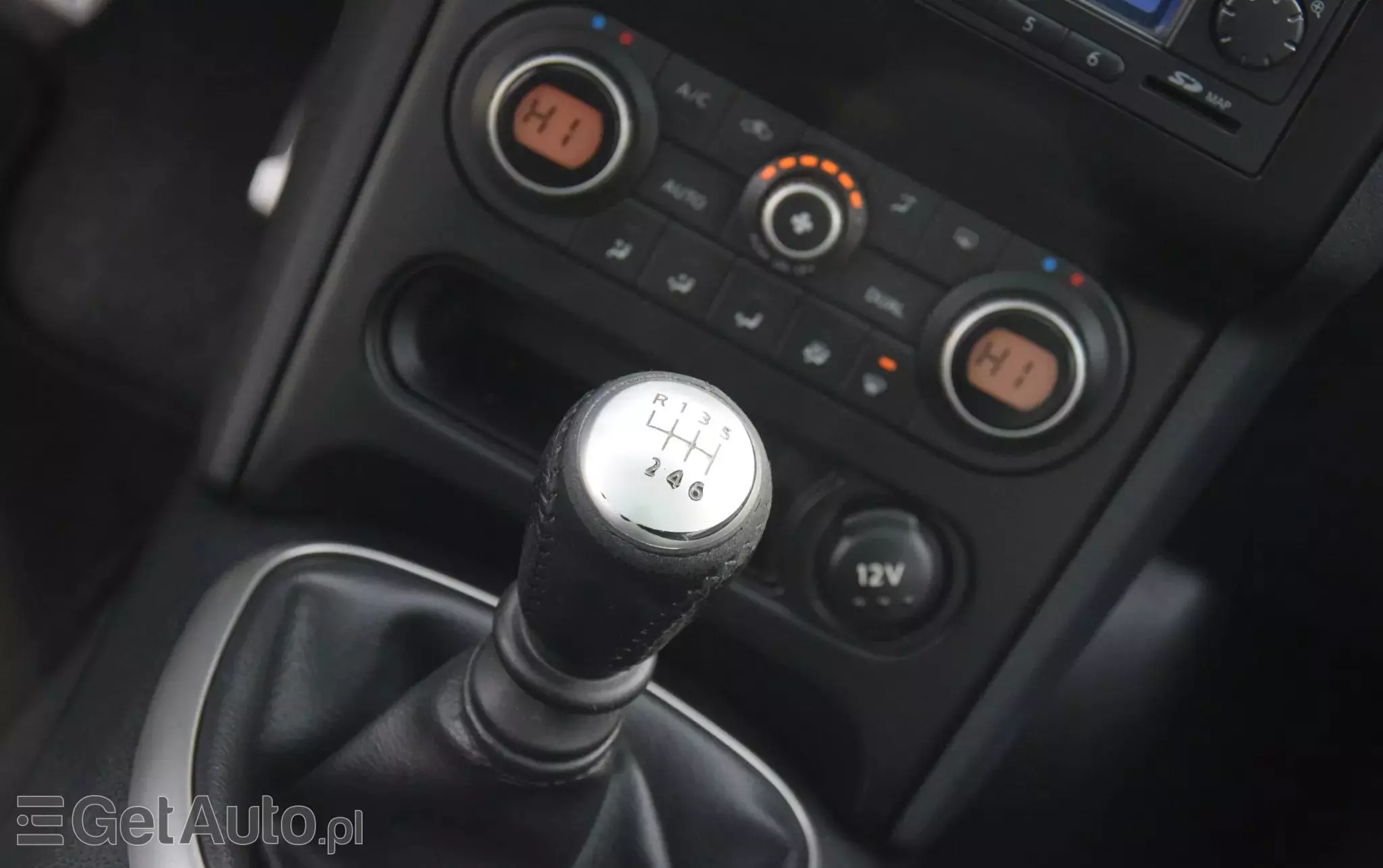 NISSAN Qashqai+2 2.0 Acenta