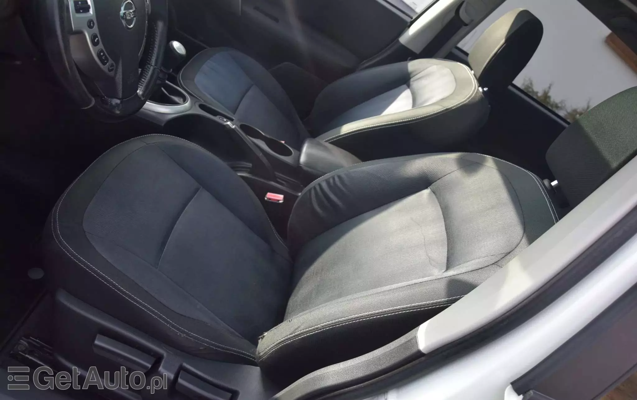 NISSAN Qashqai+2 2.0 Acenta