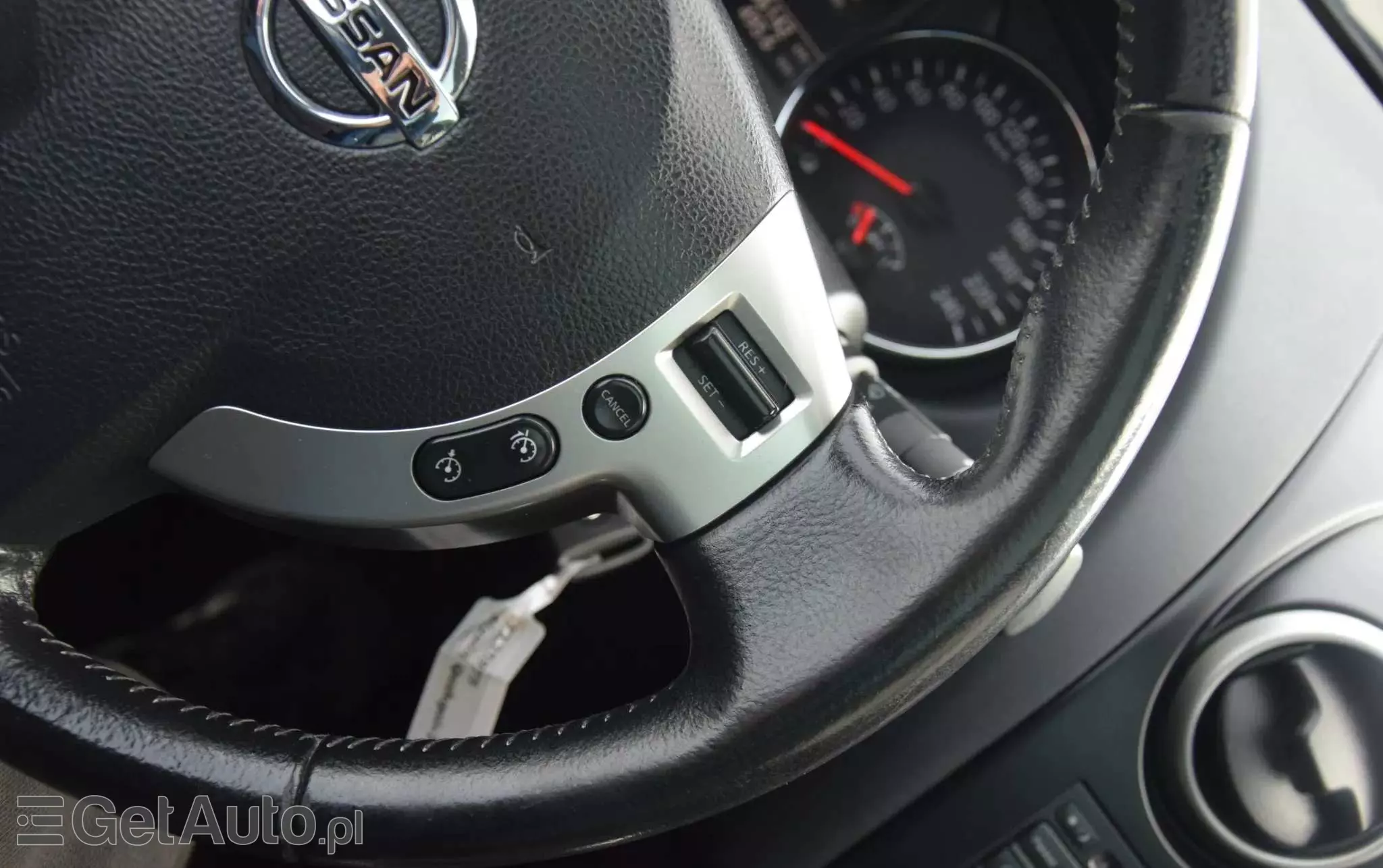 NISSAN Qashqai+2 2.0 Acenta