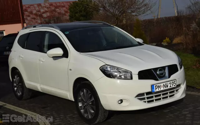 NISSAN Qashqai+2 2.0 Acenta
