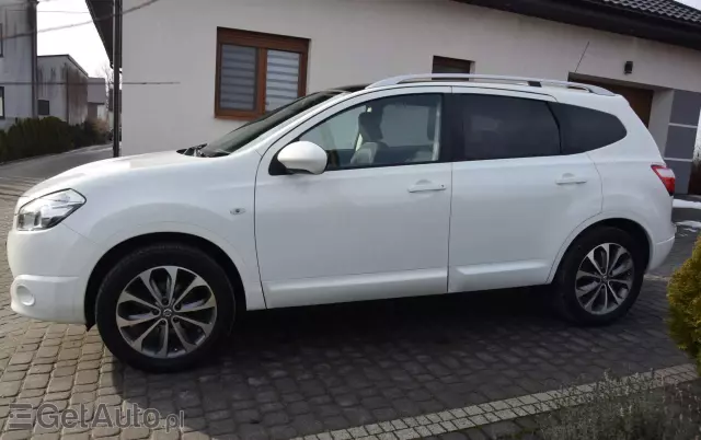 NISSAN Qashqai+2 2.0 Acenta