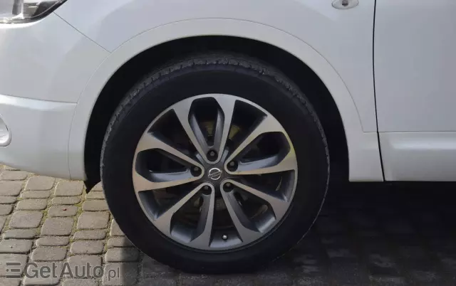 NISSAN Qashqai+2 2.0 Acenta