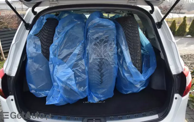 NISSAN Qashqai+2 2.0 Acenta