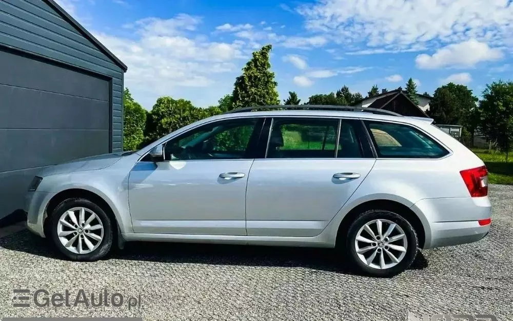 SKODA Octavia 1.4 TSI Elegance