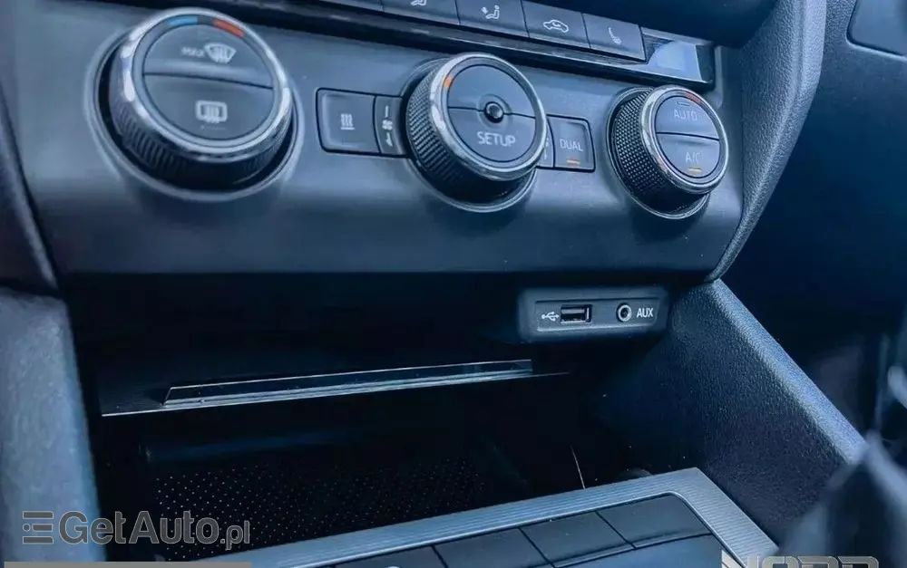 SKODA Octavia 1.4 TSI Elegance